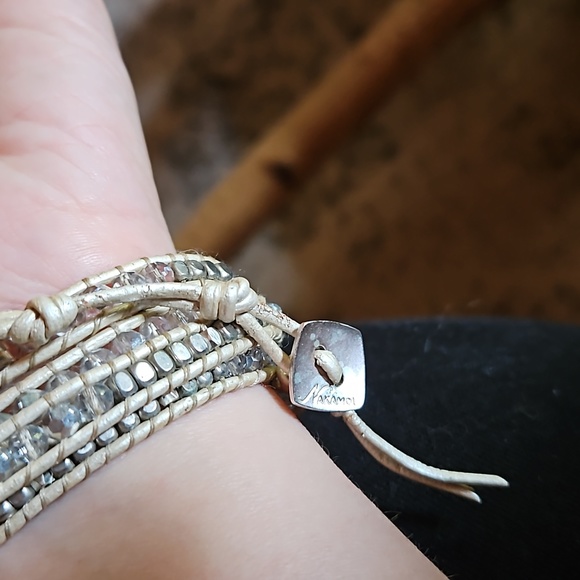 Nakamol wrap bracelet ( light gray with stones ) - Picture 2 of 4